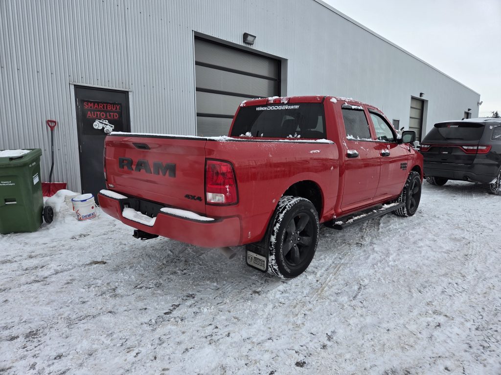 2023 RAM 1500 Classic Express Crew